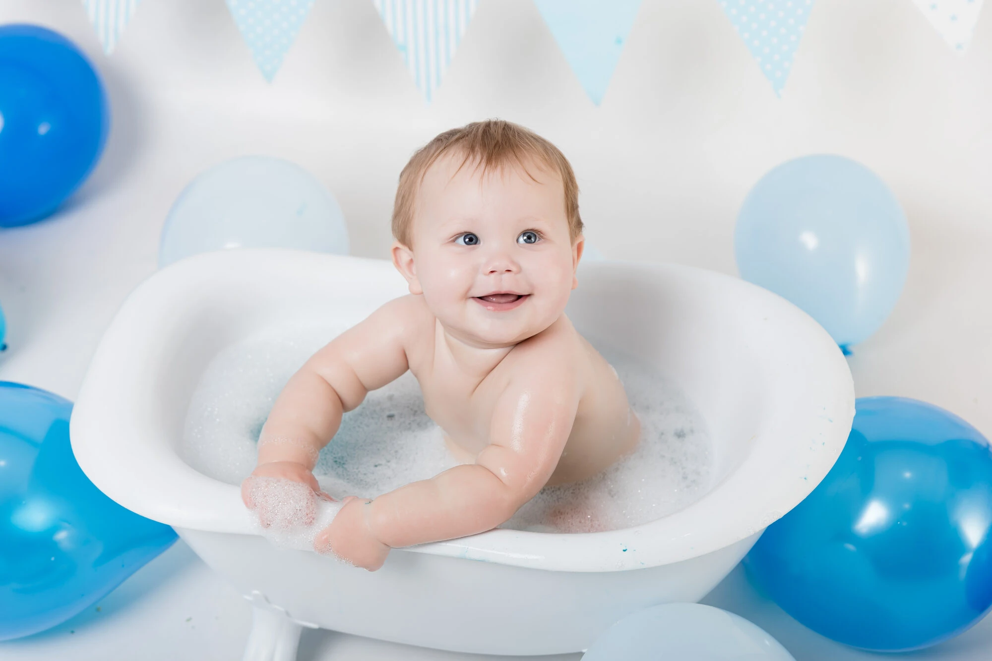 Cake Smash Photography session sample