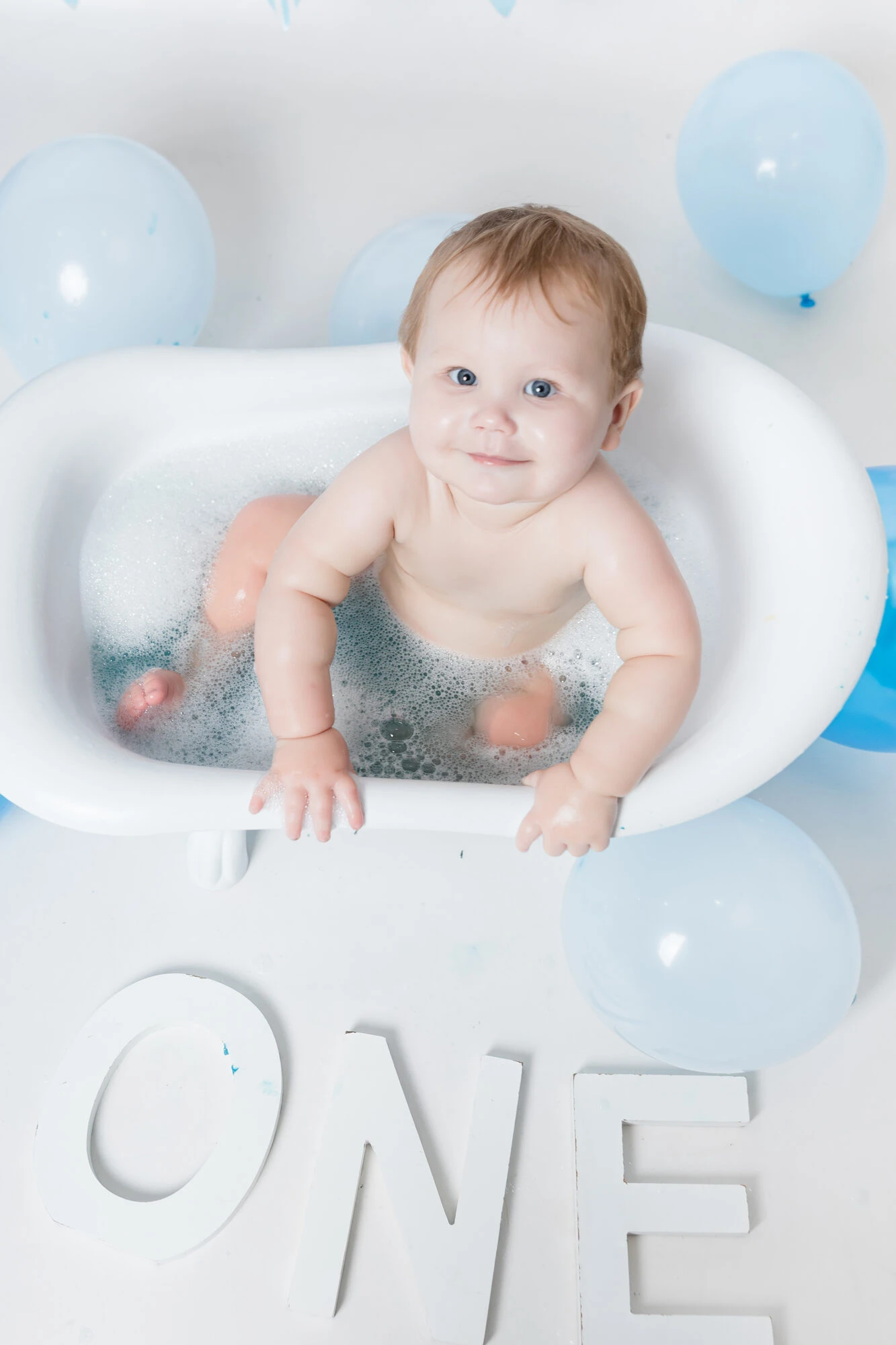 Cake Smash Photography session sample